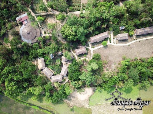 Temple Tiger Green Jungle Resort, Lumbini