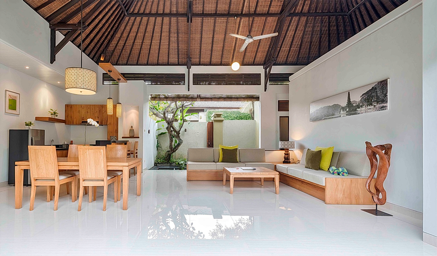 Dining Room 8