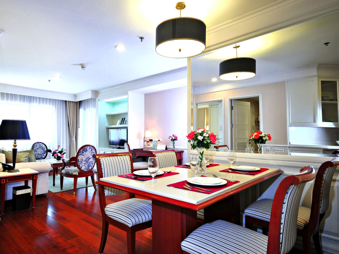 Dining Room 2