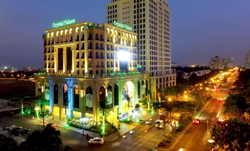MerPerle Crystal Palace Hotel, Quận 7
