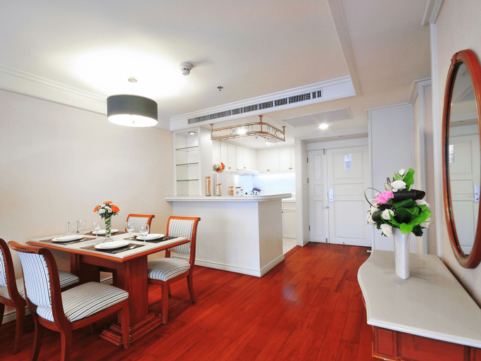 Dining Room 3