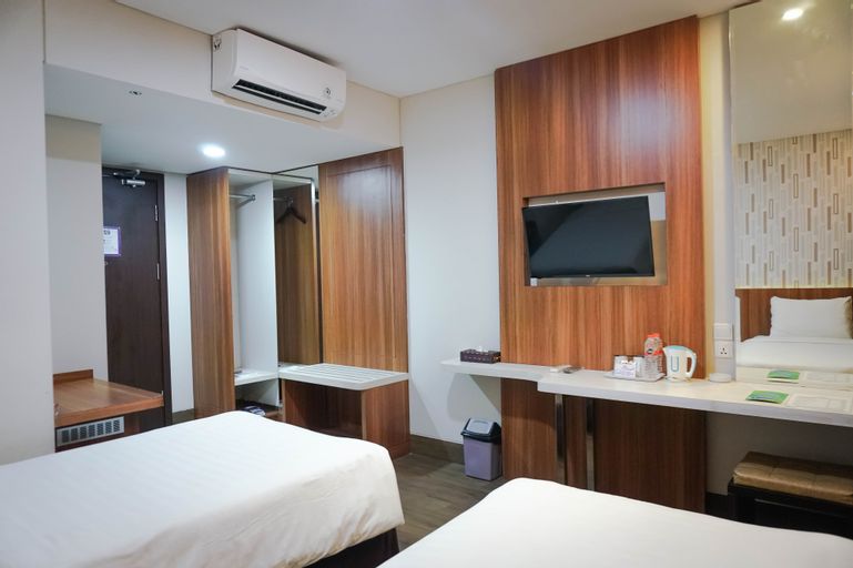 Bedroom 5, Hotel Harmoni Garut, Garut