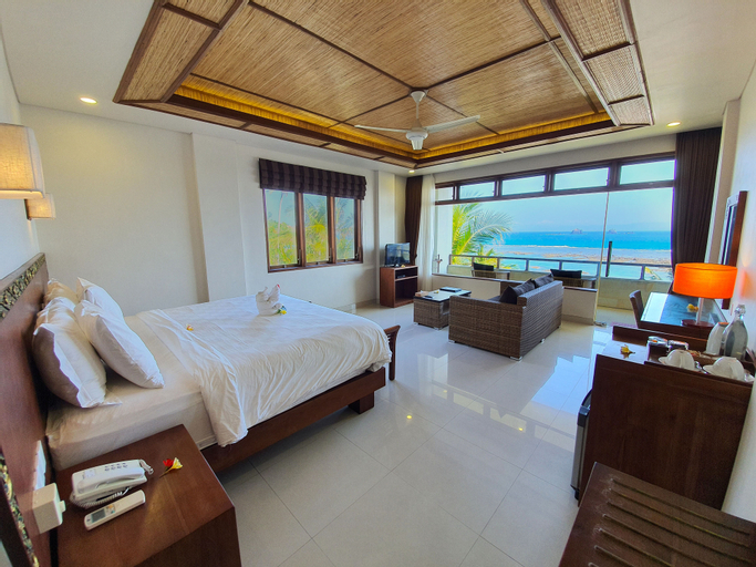 Bedroom 13