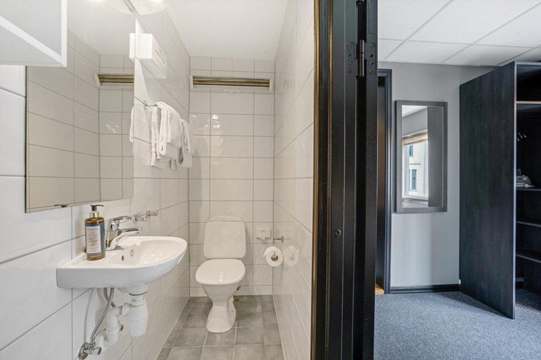 Bathroom 4, Sure Hotel by Best Western Haugesund, Haugesund