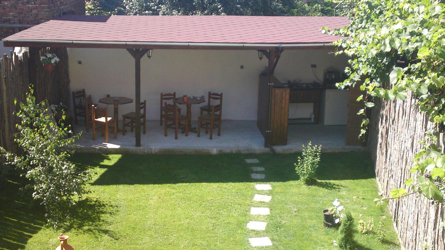 Exterior & Views 2, Avel Guesthouse, Stolichna
