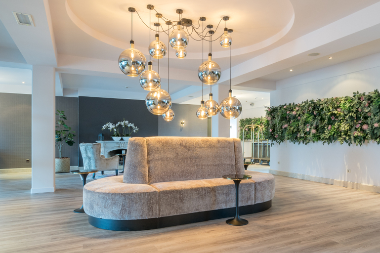 Public Area 4, Fletcher Familiehotel De Hunzebergen, Borger-Odoorn