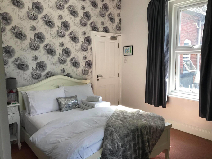 Bedroom 4, The Blue Keys Hotel, Southampton, Southampton