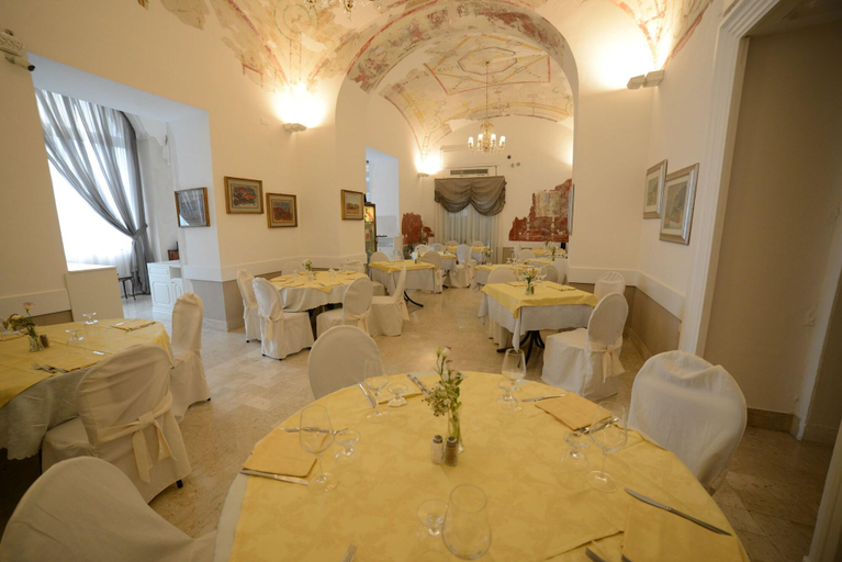 Food & Drinks 5, Hotel Vittoria, Napoli