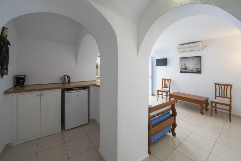 Public Area 3, Kastro Suites, South Aegean