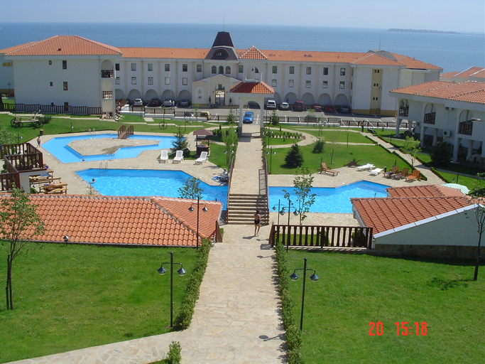 Sport & Beauty 3, Kampani bells apart Complex, Nesebar