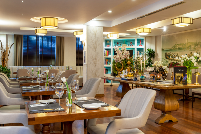 Food & Drinks 5, Amira Hotel, Fatih