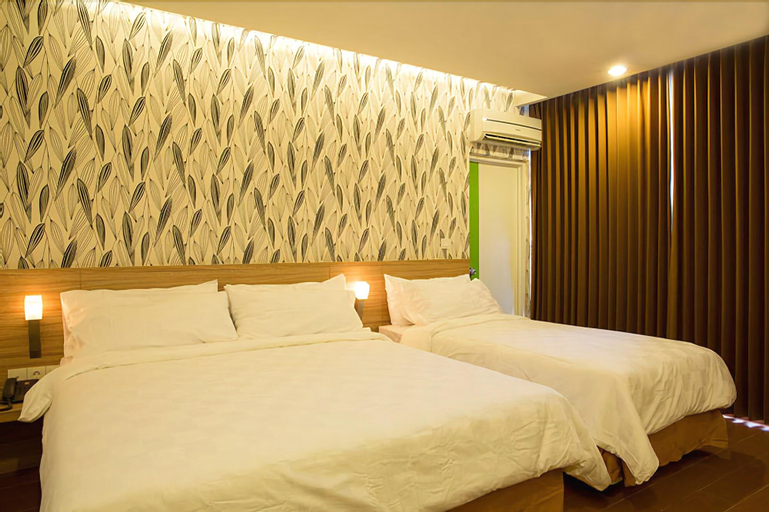 deMira Hotel Gubeng Surabaya, Surabaya