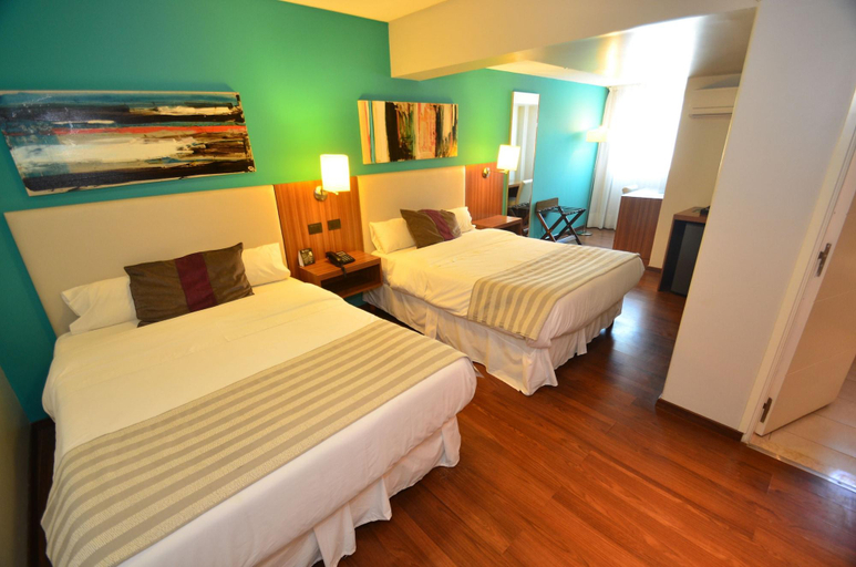 Bedroom 4, Hotel Bicentenario Suites & Spa, Capital