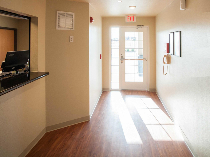 Public Area 2, Extended Stay America Select Suites - Laredo, Webb