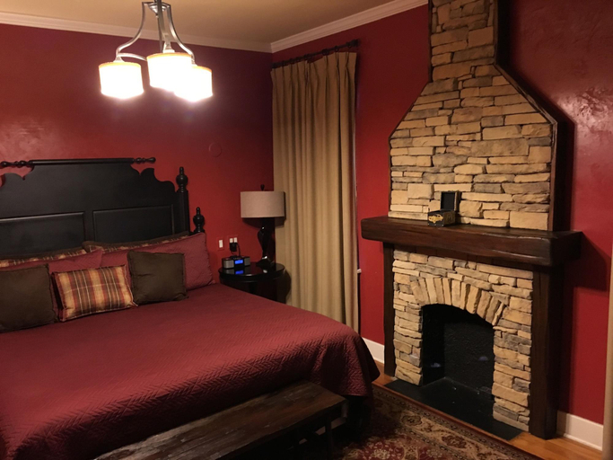 Bedroom 3, The Campbell Hotel, Tulsa