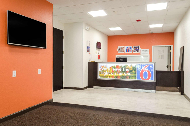 Public Area 2, Motel 6 Brockton, MA, Plymouth