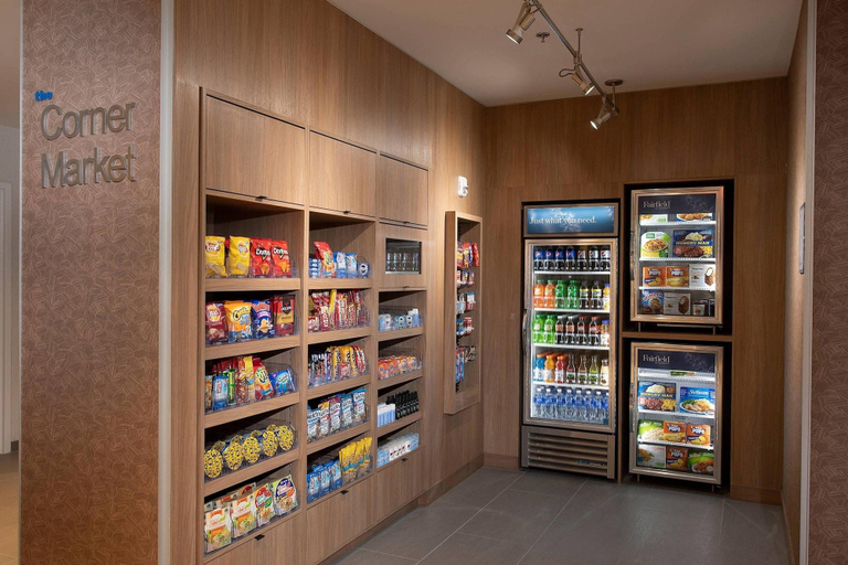Food & Drinks 5, Fairfield Edmonton International Airport, Division No. 11