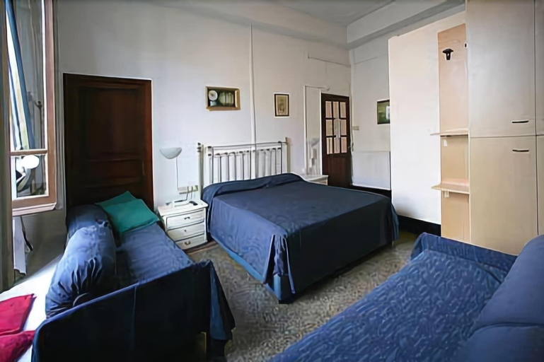Bedroom 15