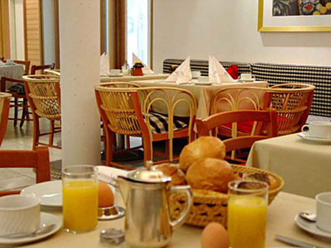 Food & Drinks 5, Agneshof, Nürnberg