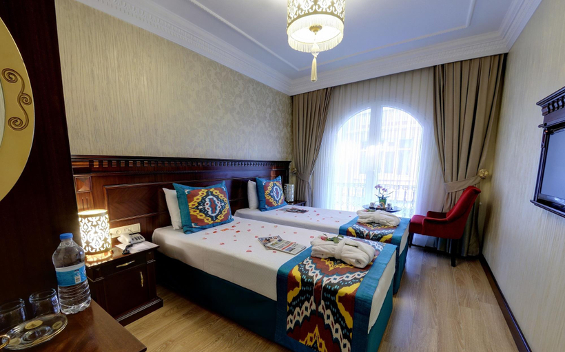 Bedroom 4, The Magnaura Palace Hotel, Fatih