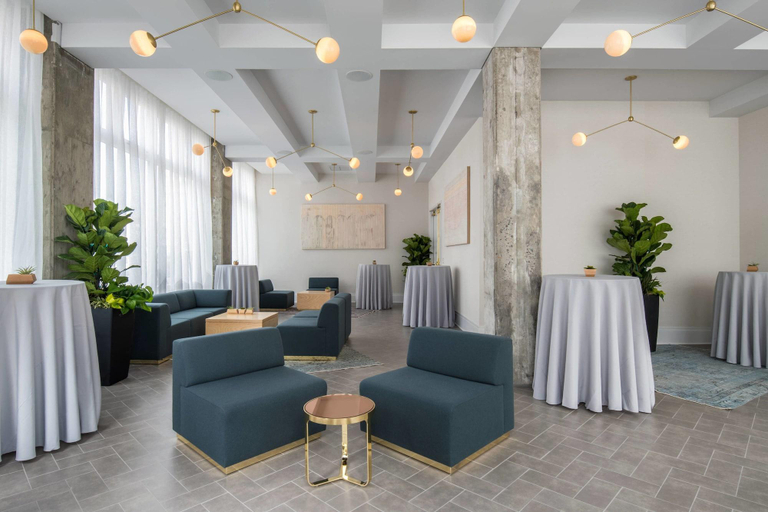 Public Area 3, The Hi-Lo, Autograph Collection, Multnomah