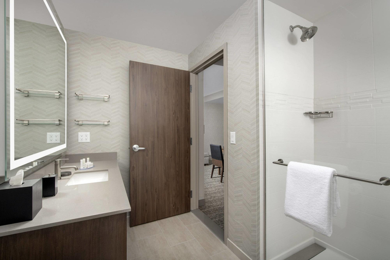 Bathroom 4, Residence Inn Bend, Deschutes