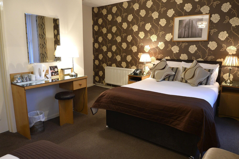 Bedroom 3, Dobbins Inn, Mid and East Antrim