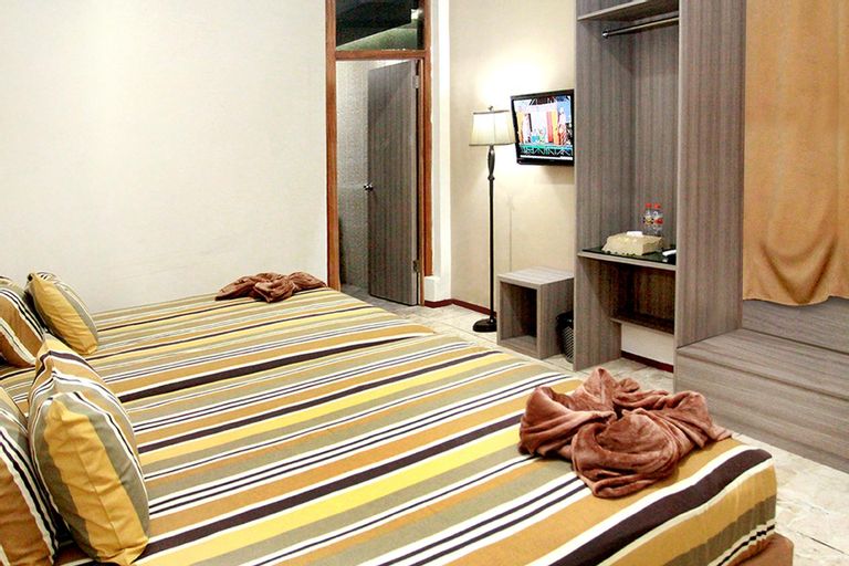 Others 3, HomeStay Pulosari Living, Malang