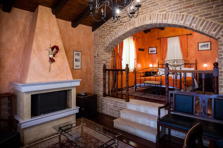 Public Area, Acronafplia A, Peloponnese