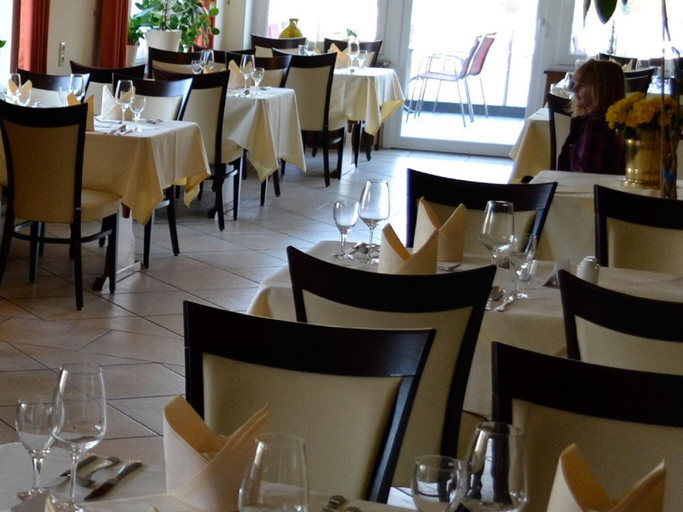 Food & Drinks 5, Krähennest, Mayen-Koblenz