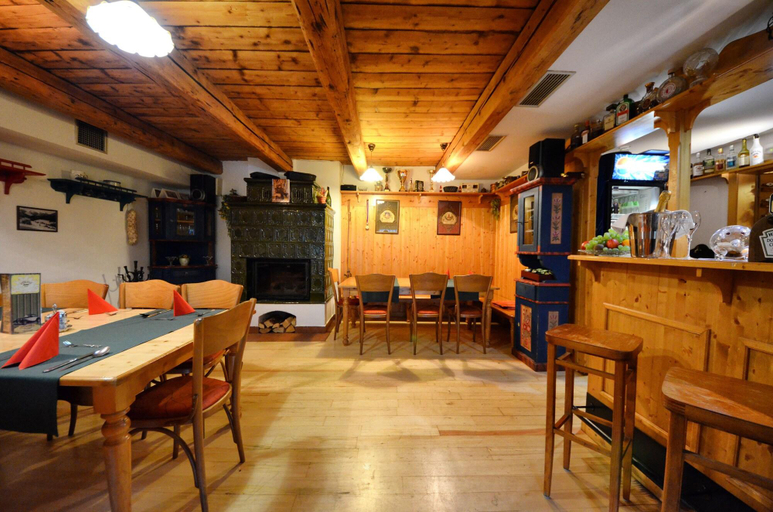 Food & Drinks 5, Apartmany Vysluni, Trutnov