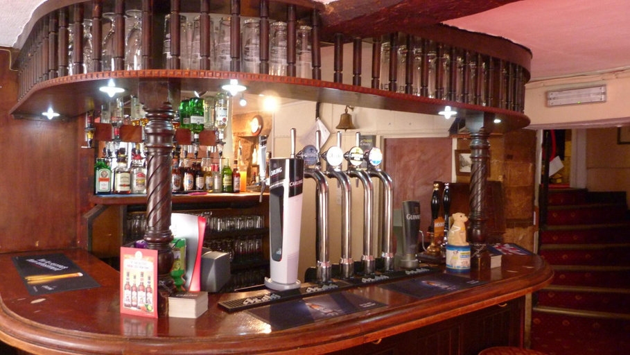 Food & Drinks 5, The Crown Inn, Wiltshire