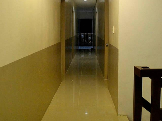 Public Area 3, Hotel Sebastian, Oslob