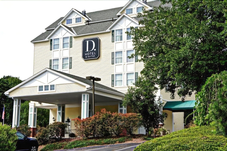 D. Hotel Suites & Spa, Hampden