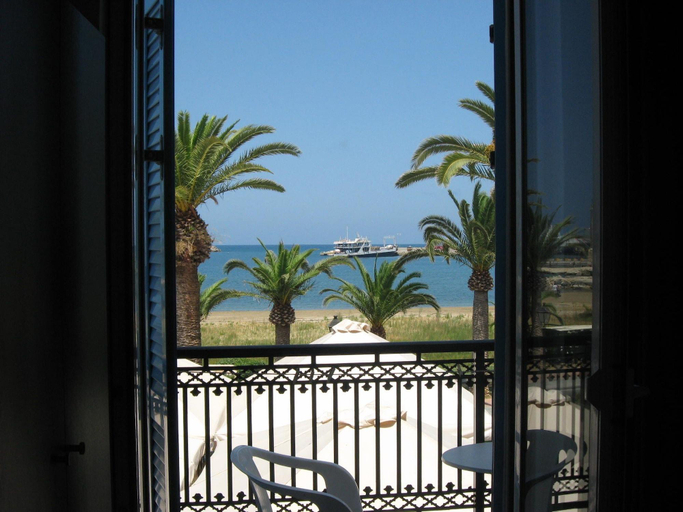 Bedroom 2, Rent Rooms The Seafront, Crete