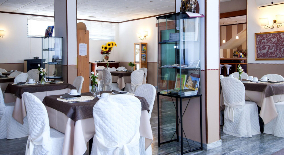 Public Area 3, Hotel Monti, Pistoia
