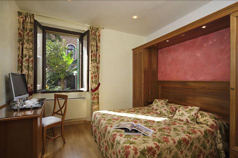 Bedroom 3, Abbazia, Venezia