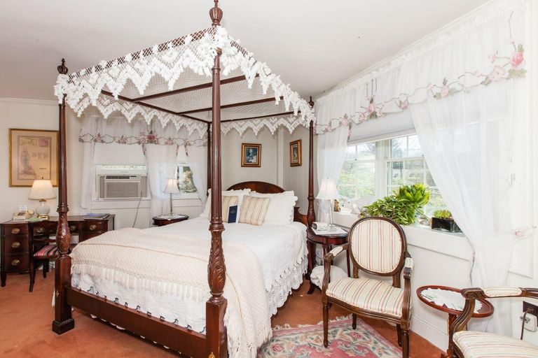 Bedroom 2, Tidewater Inn, New Haven