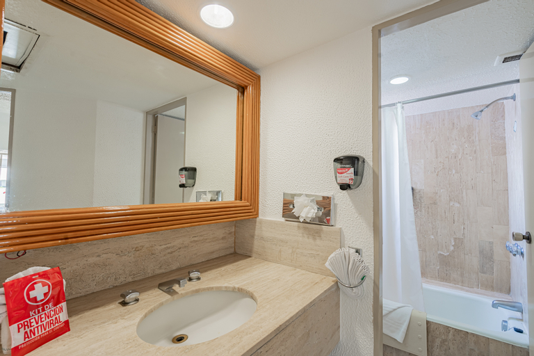 Bathroom 7