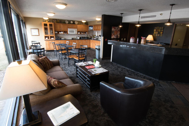 Food & Drinks, Western Inn, Pottawattamie