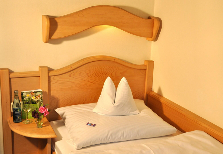 Bedroom 3, Sonnenbichl Ferienwohnungen, Oberallgäu