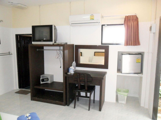Bedroom 2, Khaolak Banana Bungalow, Takua Pa