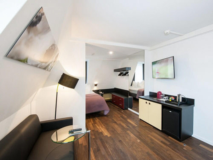 Others 5, Hotel Hottingen, Zürich