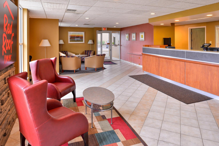 Public Area 2, Red Roof Inn Sandusky - Milan, Erie