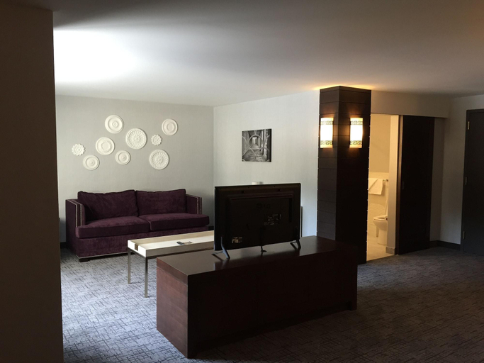 Public Area 3, Royal Regency Hotel, Westchester
