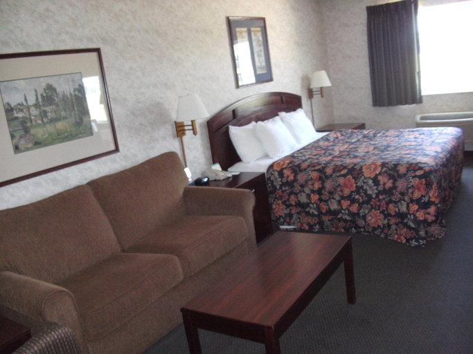 Bedroom 3, Comfort Inn Colfax, Jasper