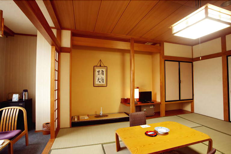 Bedroom 3, Kinkiyu, Teshikaga
