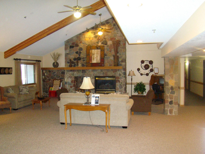 Public Area 2, Boarders Inn Suites, Rice
