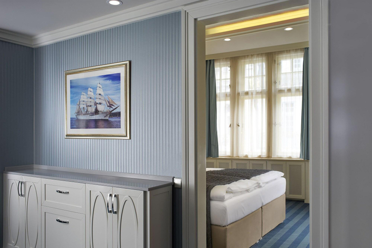Bedroom 2, Luxury Spa Hotel Atlantic Palace, Karlovy Vary