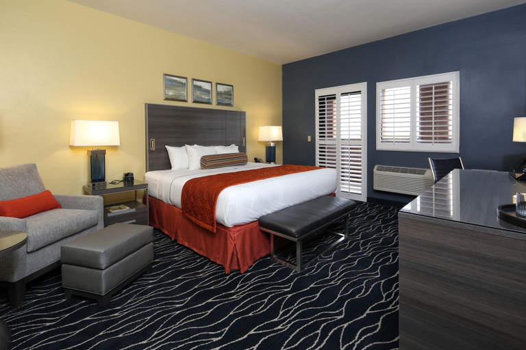 Bedroom 3, Desert Diamond Casino, Pima